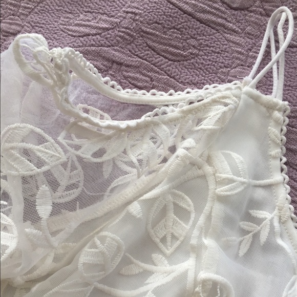 GUESS Lace Mini Dress - Picture 8 of 12